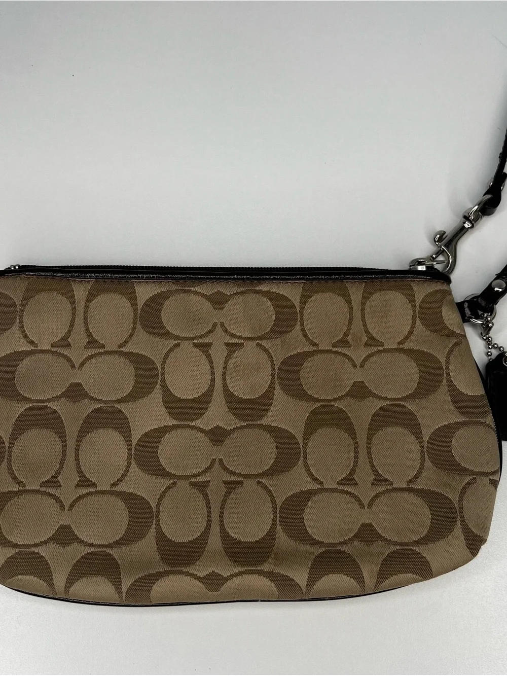 Coach Madison Signature Sateen Wristlet w/ Leather Accents~ Tan/Brown ~ Vintage